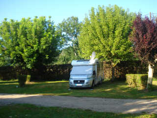 aire des quatres routes du lot