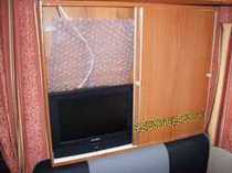 aménagement placard pour télé 2